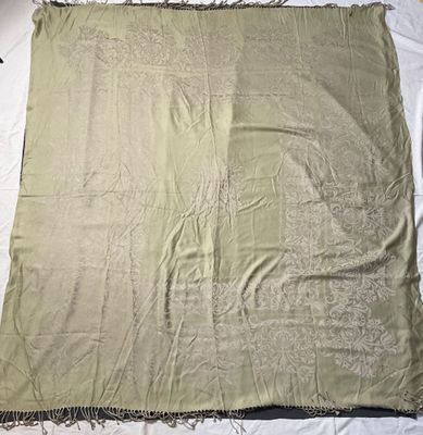 Grande étole de marque Cecci en soie avec franges , de couleur verte a - Photo 1