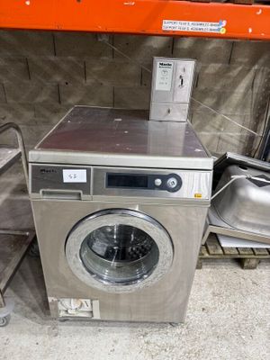 an image of a washer and a sink in a store