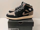 Nike Air Jordan 1 Retro High OGTHT noir / beige clair - beige clair