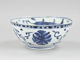 chinese blue and white bowl with floral decoration