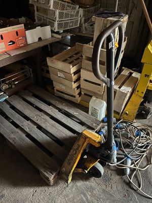 a pallet that is sitting in the middle of a room