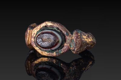 Anneau Romain Tardif EN Bronze DorÉ Avec Intaille EN Agate R…