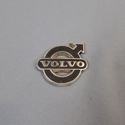 Volvo Ancien sigle en métal
