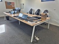 Mobilier de bureau comprenant 1 grande table bureau double f… (photo 2)