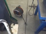 a picture of a machine that is sitting on the ground