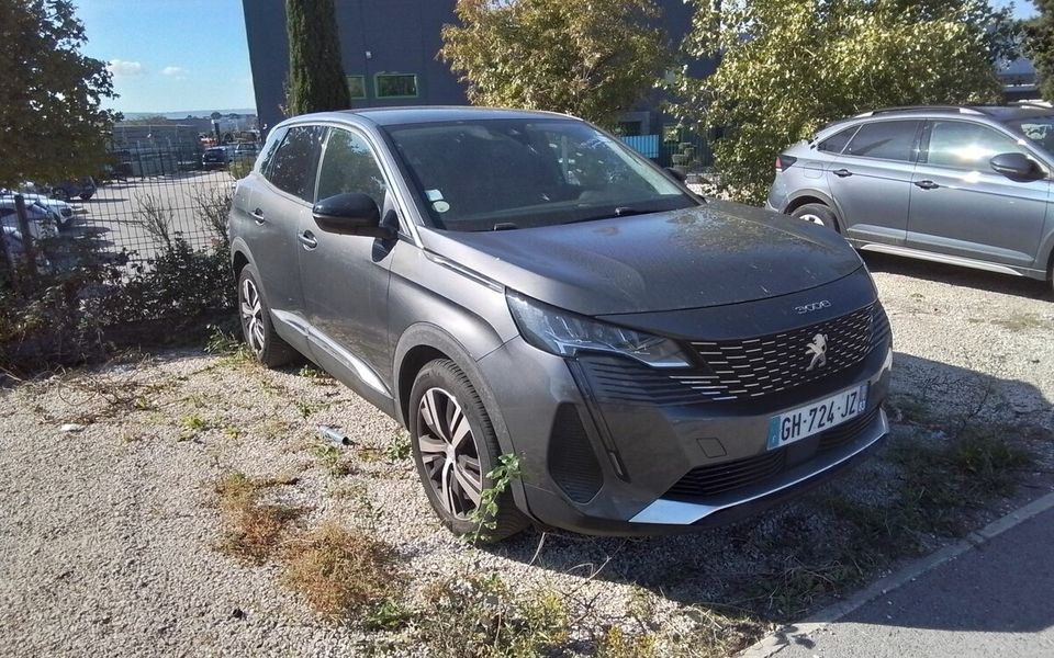 PEUGEOT 3008 1.5 HDI130 ALLURE BA.