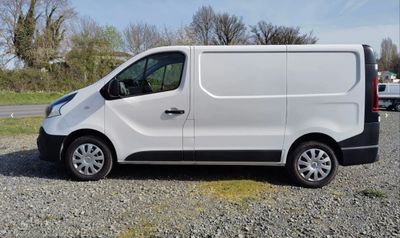 Renault Trafic - Renault Trafic - 120 ch - Mise en circulati…