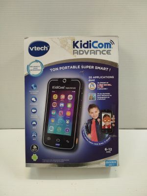 emballage d'un téléphone portable Kidikam posé sur une surface blanche