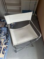 Chaise en tube chromé et cuir blanc. (photo 6)