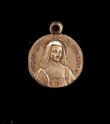 Médaille représentant Sainte Marguerite Marie A la Coque en …