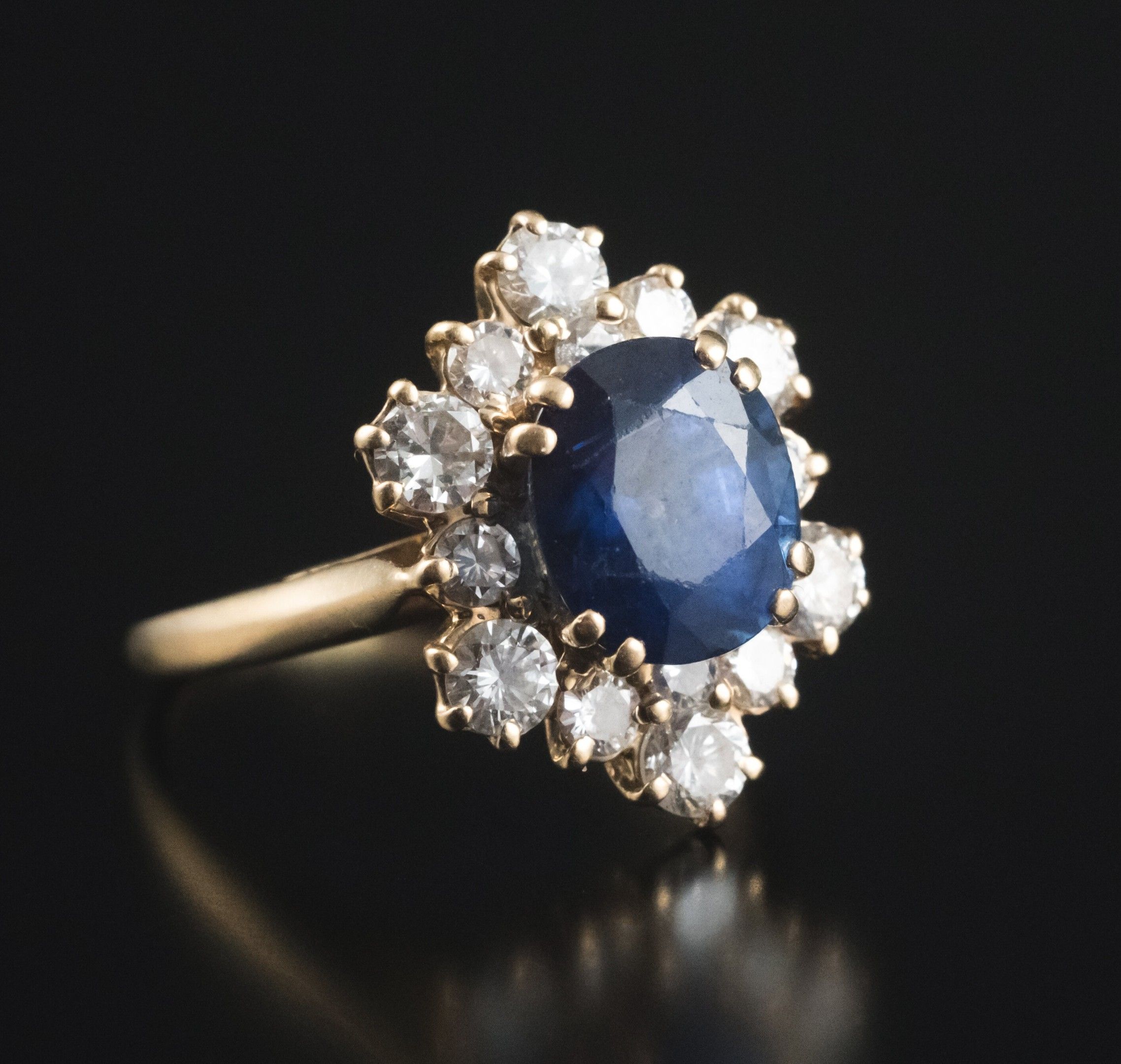 Bijoux & Pierres Précieuses