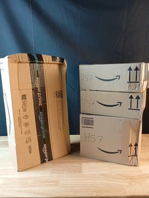 Lot de 4 colis Mystere (Retour Amazon,NPAI, Adresse incomple…