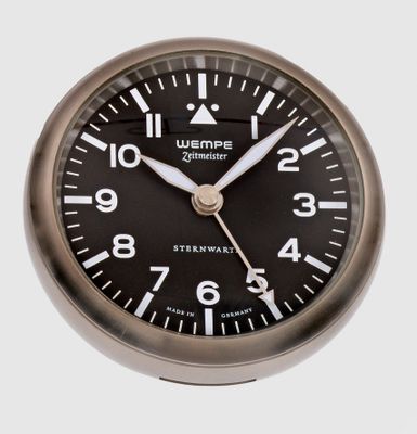 Wecker von Wempe Stahl. Boîte à gants bombée avec une base e…