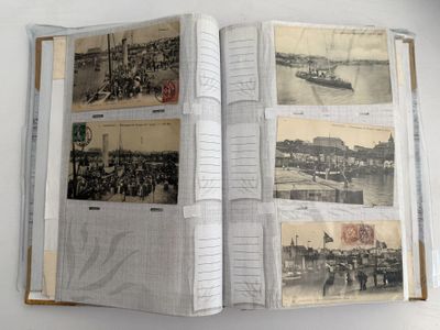 un livre ouvert sur lequel figurent plein d'images