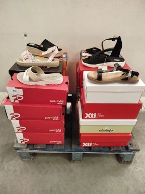 Lot de 24 paires de chaussures été en boîtes pour femme - di…