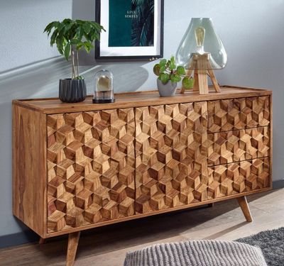 le buffet est en bois et présente un motif géométrique
