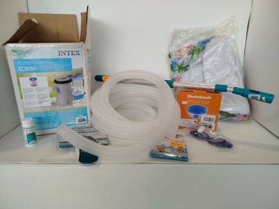 Lot de 8 - INTEX - Pompe de filtration C330 et accessoires p…