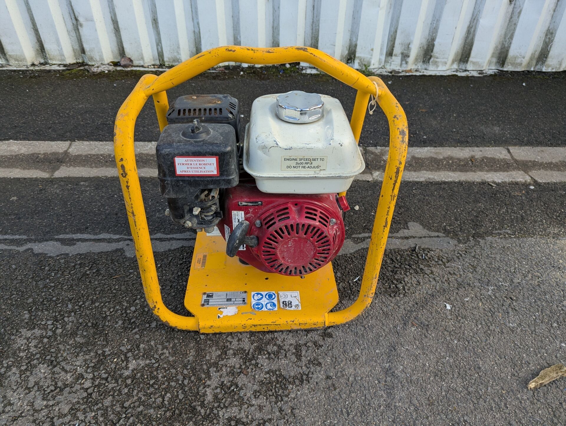Pompe de surface essence pour eau chargée ALTRAD GX160