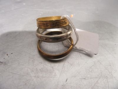 Trois Bagues EN Metal ET Argent .