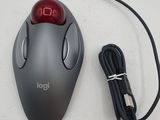 an image of a mouse with a cord connected to it