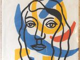 une image représentant une affiche sur laquelle figure le visage d'une femme dans des tons de bleu, de jaune et de rouge