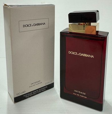 a picture of a bottle of dolce gabbaana perfume