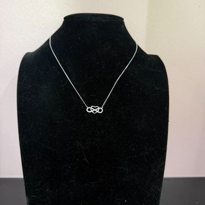Chaine ORO VIVO Cœur et Infini en argent 975 et strass, neuf…