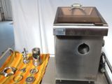 a small machine that is sitting on a table