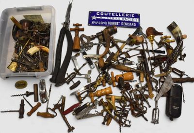 many different types of tools that are sitting on a table