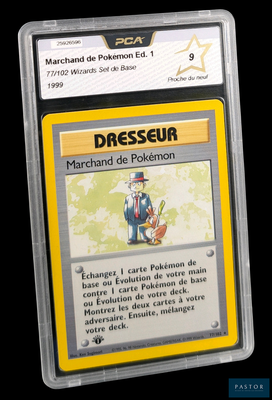 la carte est bordée d'un liseré jaune sur le recto