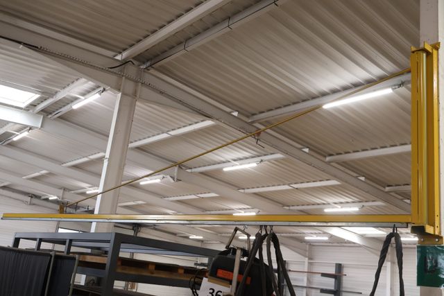 Potence Environ 6 m de long