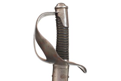 ITALIE Sabre de cavalerie lourde modèle 1873.