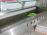 a machine that is sitting on a counter in a kitchen