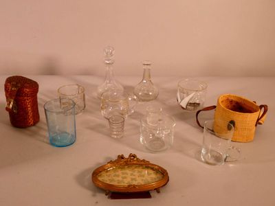 a table with a lot of glassware on it