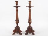 paire de bougeoirs anciens en bois