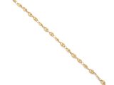 un bracelet en chaîne d'or à maillons ronds