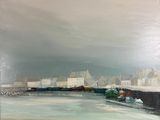une peinture à l'huile représentant des bateaux dans un port avec des bâtiments à l'arrière-plan