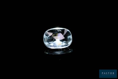 a white diamond on a black background