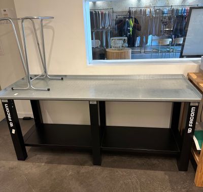 a table that has a glass top on it