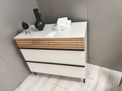 Commode CELIO modèle TOSCANE (pv 1416€), deux chaises, un so… - Photo 1