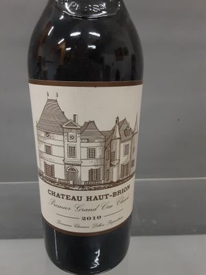 PESSAC LEOGNAN. Château HAUT-BRION.