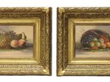 deux tableaux encadrés représentant des fruits et une corbeille de fruits posée sur une table