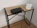 l'image d'un bureau sur lequel est posé un ordinateur portable