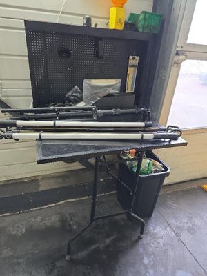 l'image d'une machine installée dans un garage