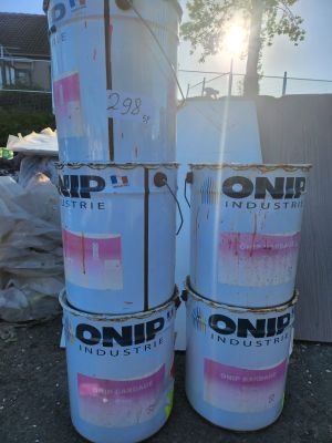 Lot de 5 pots ONIP Bardage Lot comprenant 5 pots ONIP Bardag…