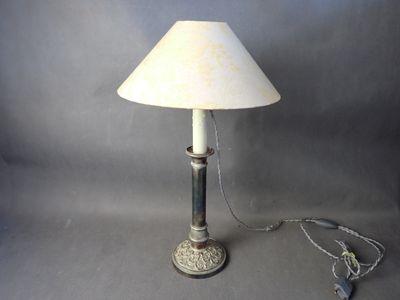 Bougeoir en métal argenté monté en électricité, H totale 51 cm ( petit - Photo 1