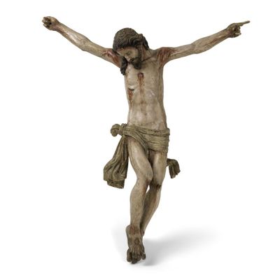 une statue de Jésus sur la croix, sur fond blanc
