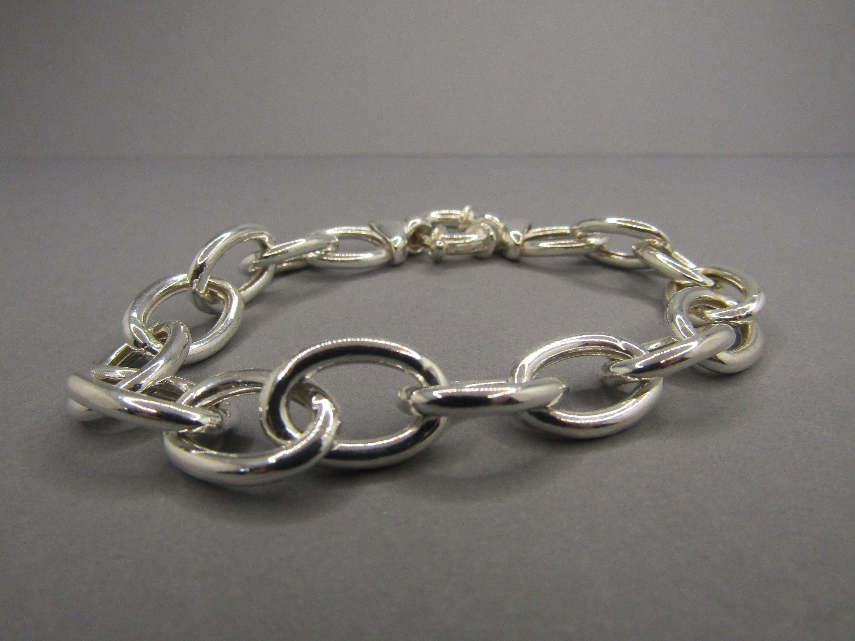 Objets d'art & Curiosités