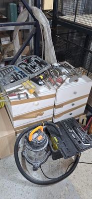 1 Petit Ensemble D'Outillage Manuel Comprenant : - Valisette…