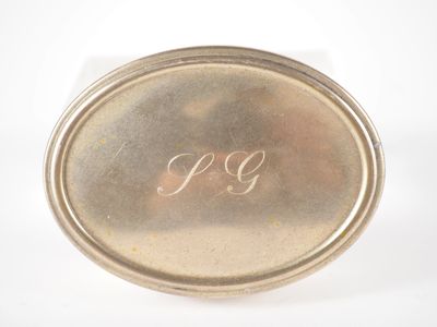 an antique silver plate with the initials p and p on it